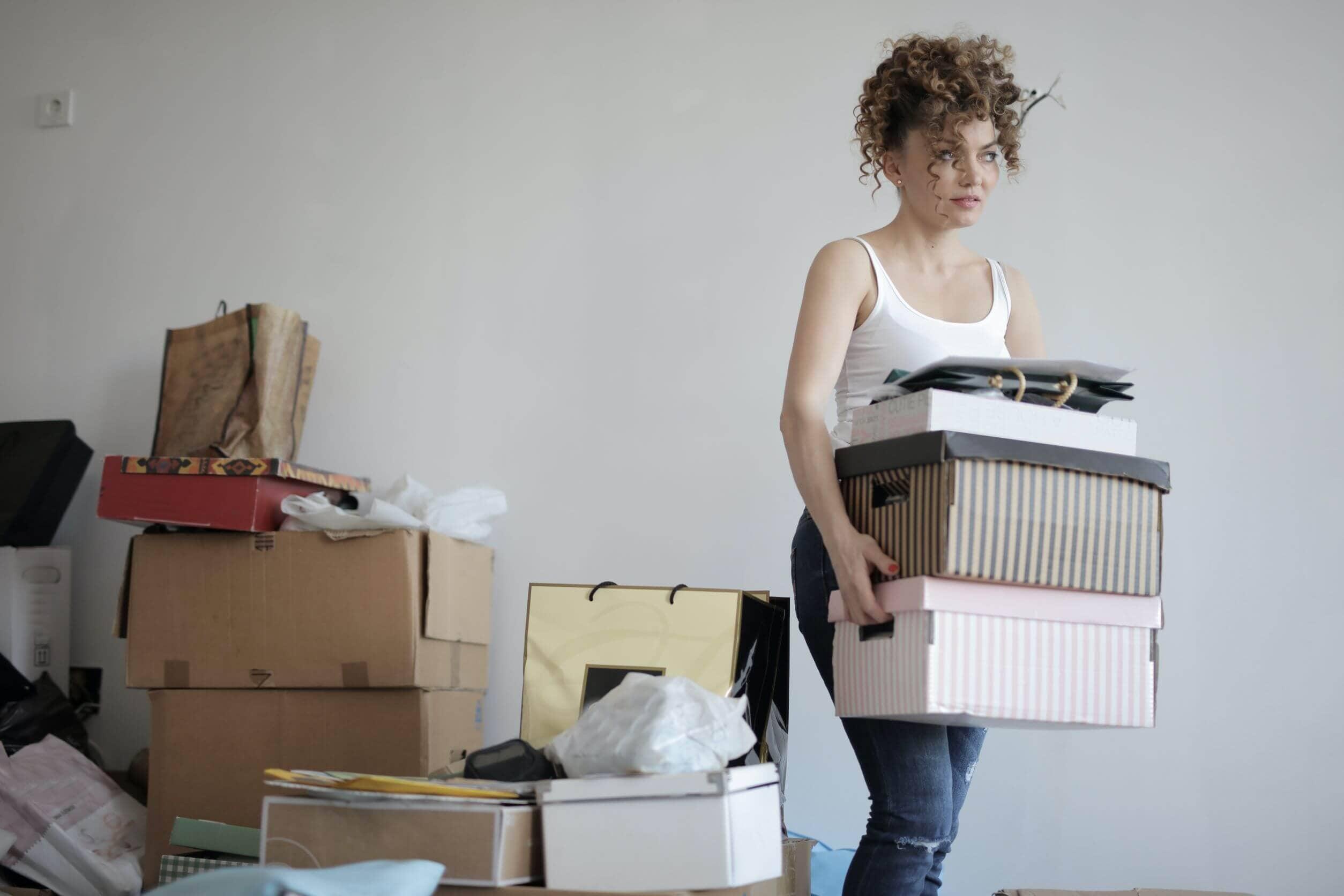 10 Tips To Quickly Declutter Your Home